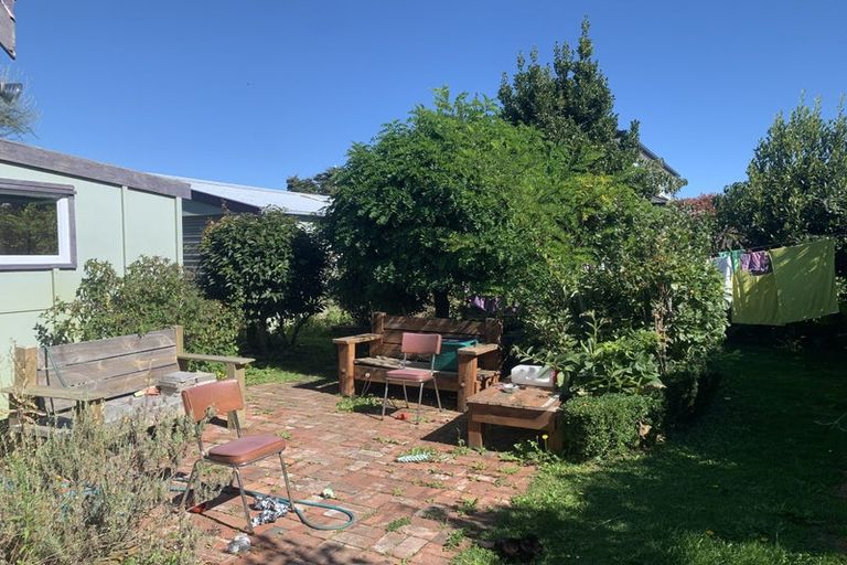 Photo of property in 9 Mackworth Street, Woolston, Christchurch, 8062