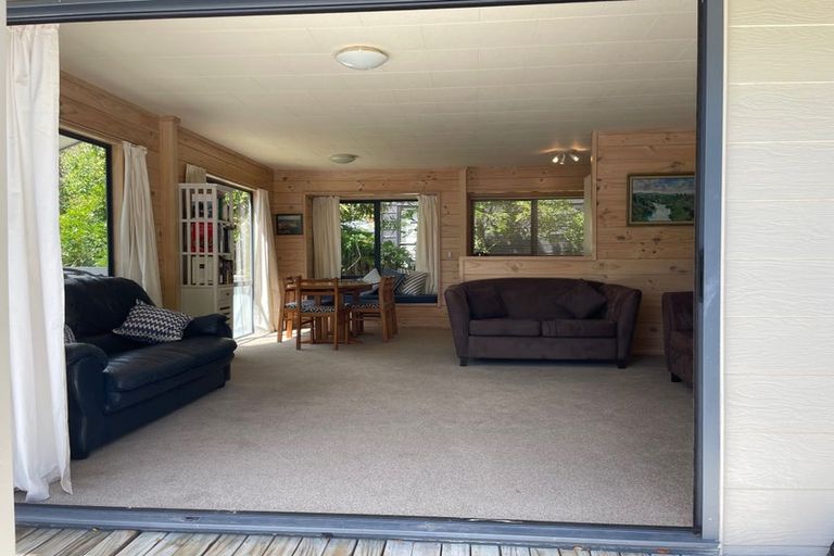 Photo of property in 58 Kinloch Road, Kinloch, Taupo, 3377