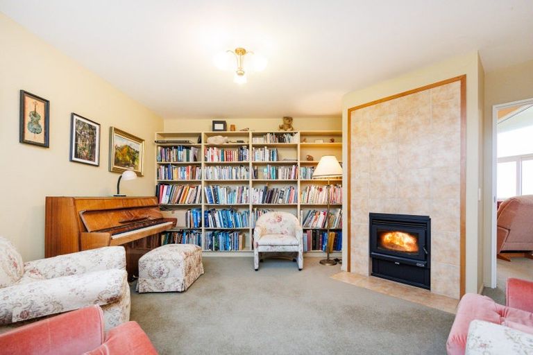 Photo of property in 186 Harrison Hill Road, Aokautere, Palmerston North, 4471