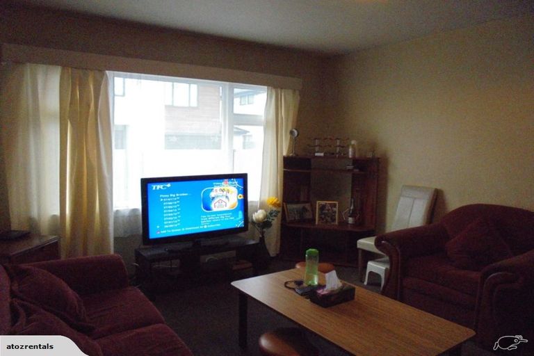 Photo of property in 2/944 Colombo Street, St Albans, Christchurch, 8014