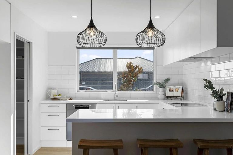 Photo of property in 4 Rita Angus Road, Belfast, 8051