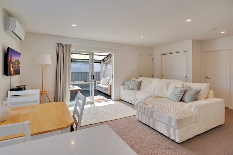 Photo of property in 202/11 Kamahi Crescent, Papamoa Beach, Papamoa, 3118