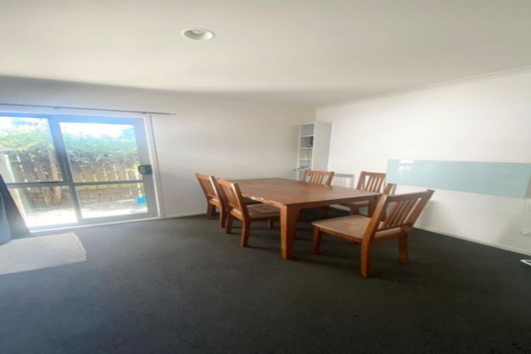 Photo of property in 54u2 May Street, Hamilton East, Hamilton, 3216