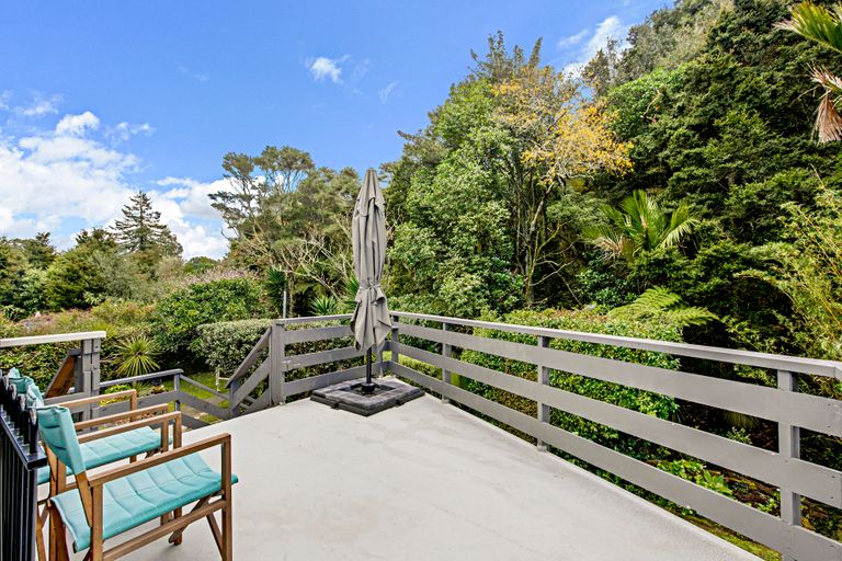 Photo of property in 88 Eskdale Road, Birkdale, Auckland, 0626
