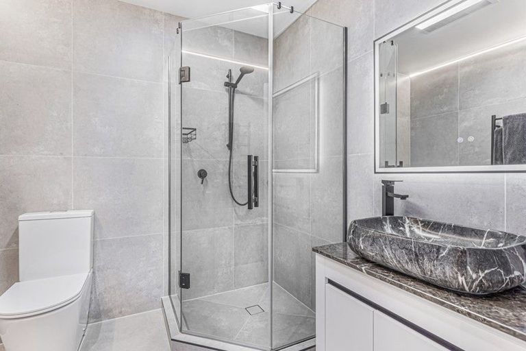 Photo of property in 3 Hea Road, Hobsonville, Auckland, 0616