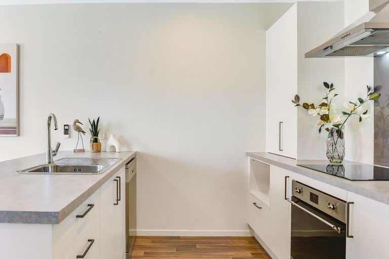 Photo of property in 2/36 Odette Street, Bader, Hamilton, 3206