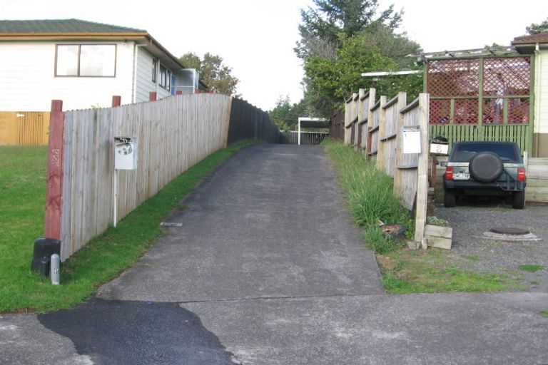 Photo of property in 6 Hillman Place, Ranui, Auckland, 0612