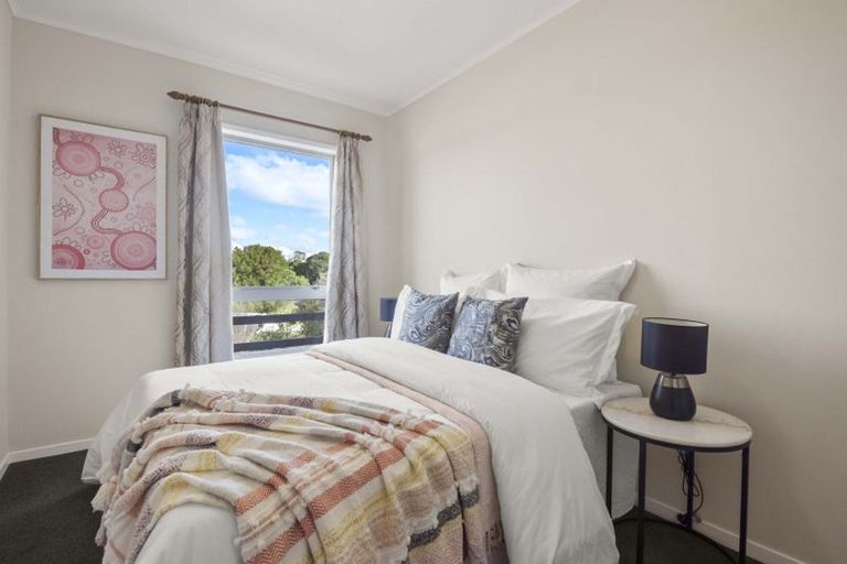 Photo of property in 12 Everard Avenue, Army Bay, Whangaparaoa, 0930