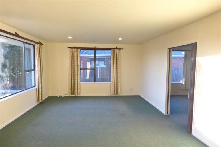 Photo of property in 6 Kinross Street, Hei Hei, Christchurch, 8042