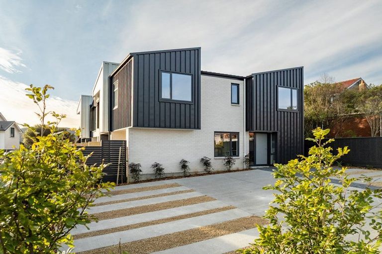 Photo of property in 5/32 Kaihuia Street, Northland, Wellington, 6012