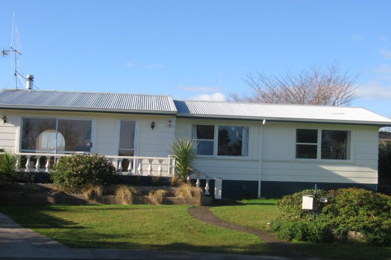 Photo of property in 14 Tanekaha Place, Pukete, Hamilton, 3200
