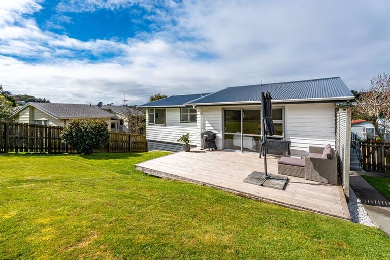 Photo of property in 3 Stipulate Place, Ascot Park, Porirua, 5024