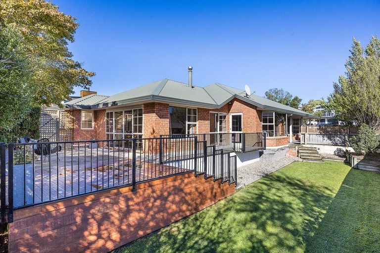 Photo of property in 33 Howorth Road, Fairfield, Dunedin, 9018
