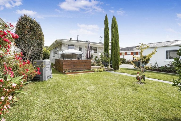 Photo of property in 33 De Vere Crescent, Chartwell, Hamilton, 3210