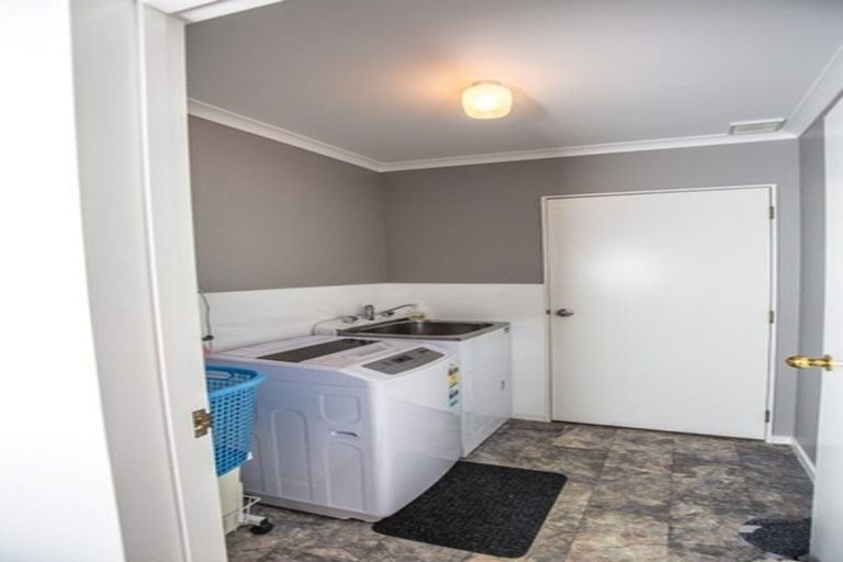 Photo of property in 67a Simpson Road, Papamoa Beach, Papamoa, 3118