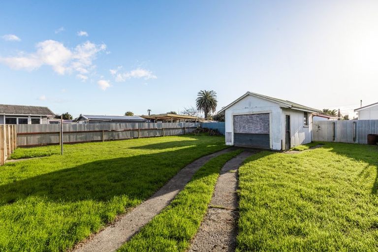 Photo of property in 22 Gilray Avenue, Maraenui, Napier, 4110