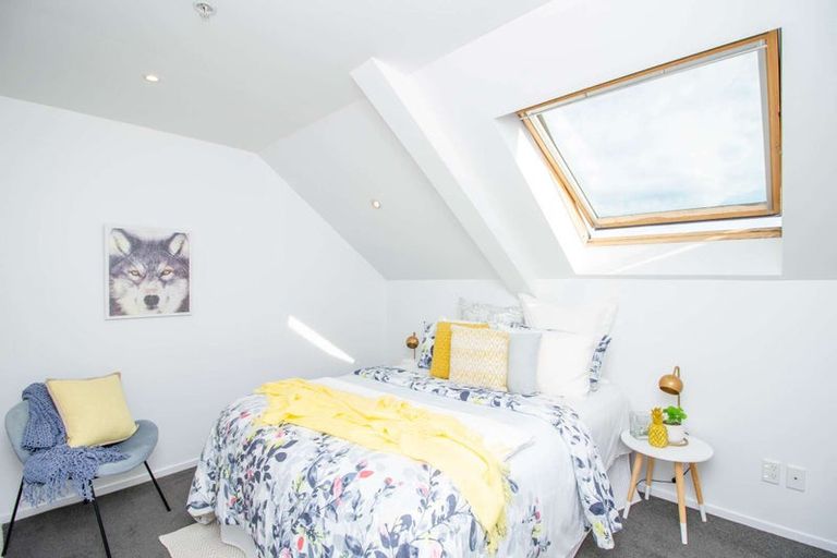 Photo of property in Coromandel Heights, 3/111 Coromandel Street, Newtown, Wellington, 6021