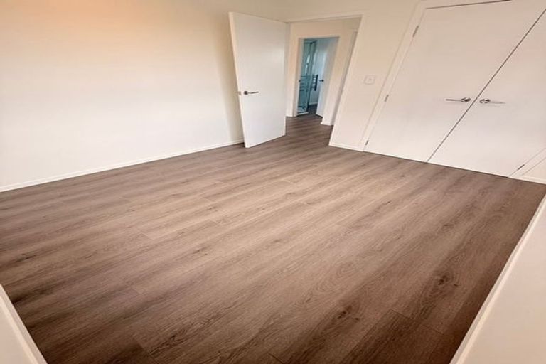 Photo of property in 128a Birkdale Road, Birkdale, Auckland, 0626