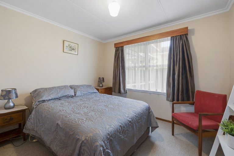 Photo of property in 5 Lydford Place, Spotswood, New Plymouth, 4310