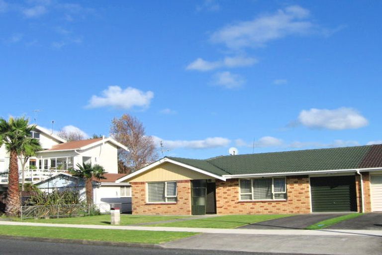 Photo of property in 2/19 Detro Street, Papatoetoe, Auckland, 2025