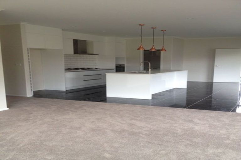 Photo of property in 8 Helen June Avenue, Flagstaff, Hamilton, 3210