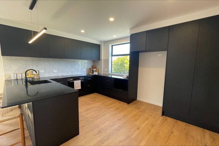 Photo of property in 11 Donald Place, Stillwater, 0993