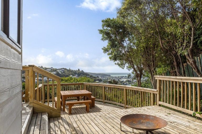 Photo of property in 40 Mercury Way, Whitby, Porirua, 5024