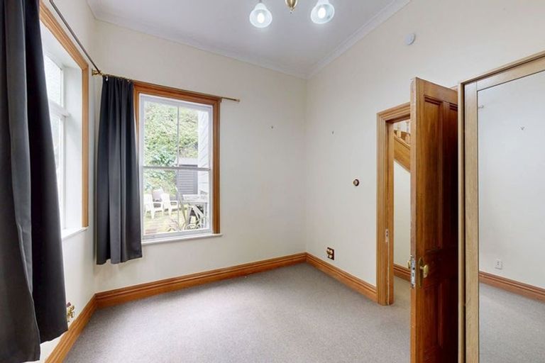 Photo of property in 293 Tinakori Road, Thorndon, Wellington, 6011