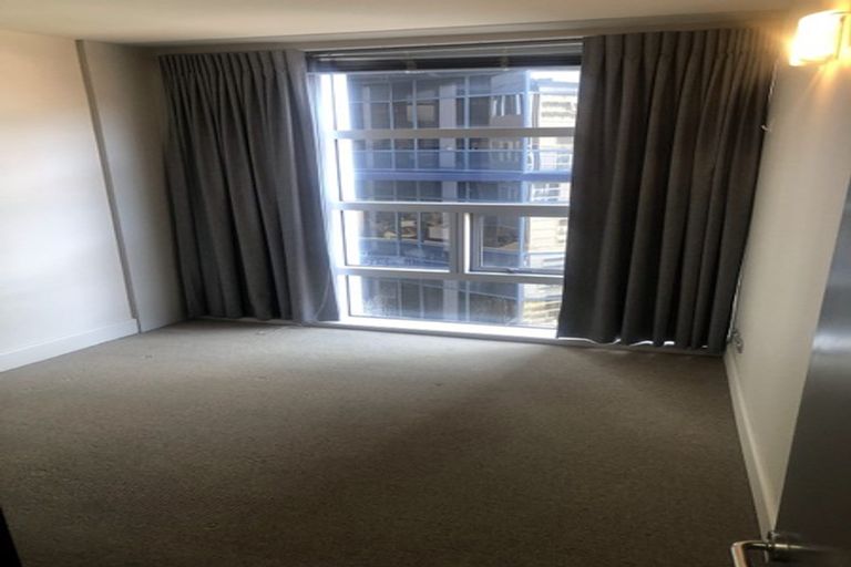 Photo of property in St Pauls Apartments, 94/43u Mulgrave Street, Thorndon, Wellington, 6011