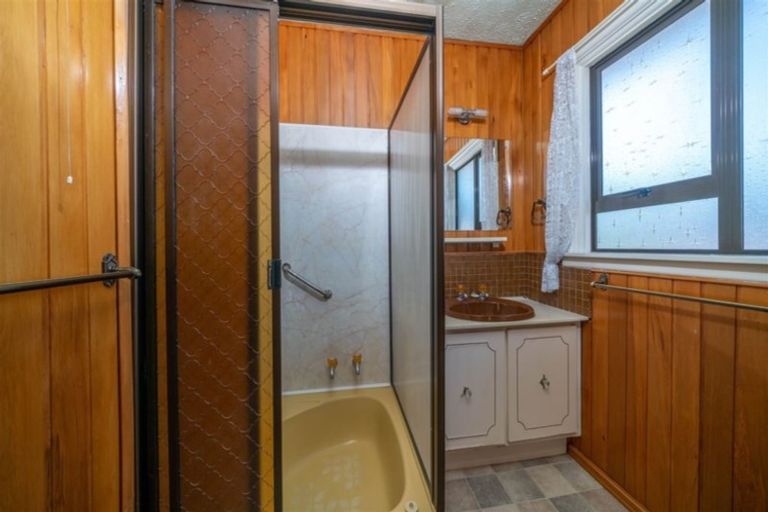 Photo of property in 35 Radley Street, Woolston, Christchurch, 8023