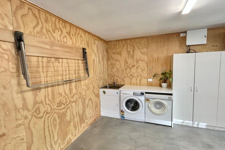 Photo of property in 2 Sandown Avenue, Himatangi Beach, Foxton, 4891