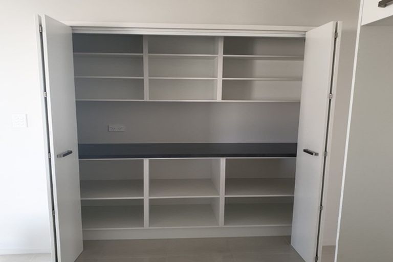 Photo of property in 54 Harbour Crest Drive, Waiuku, 2123