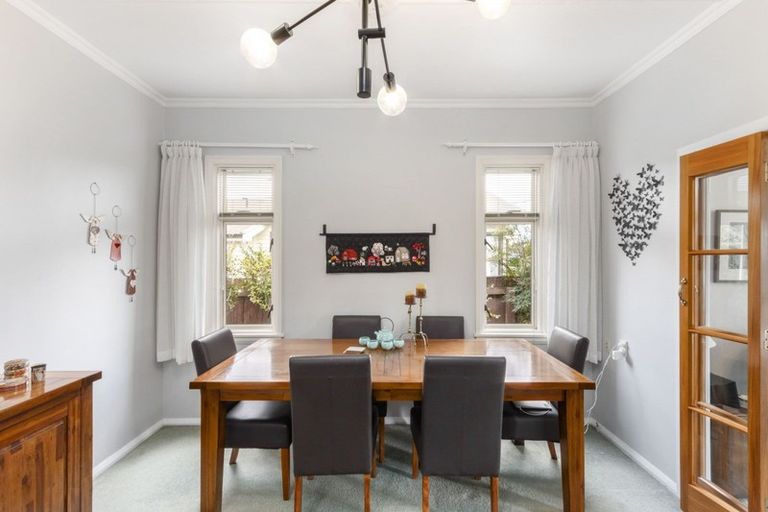 Photo of property in 99 Avondale Road, Greenmeadows, Napier, 4112