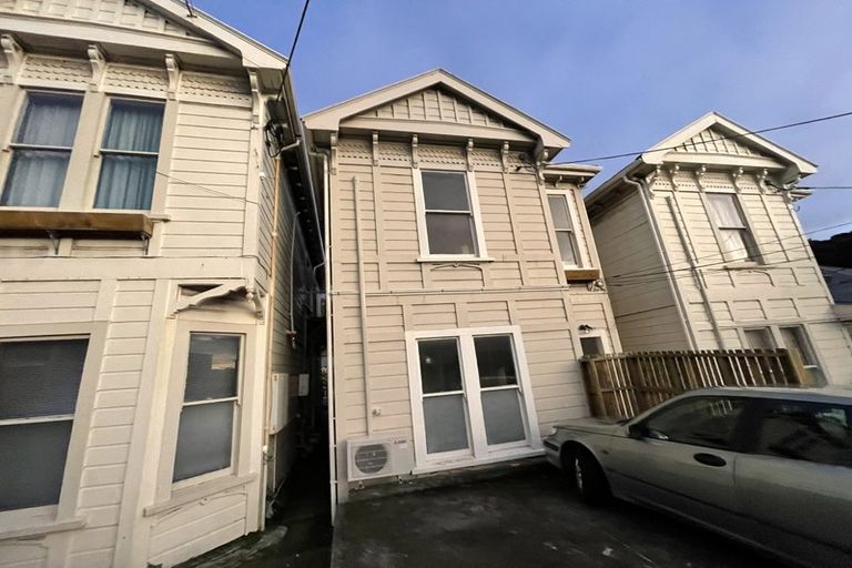 Photo of property in 72-76 Tasman Street, Mount Cook, Wellington, 6021