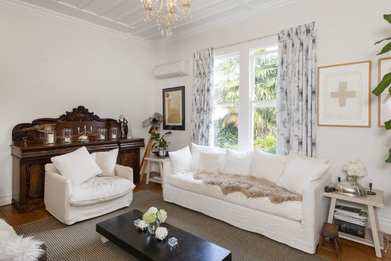 Photo of property in 118 Fox Street, Whataupoko, Gisborne, 4010