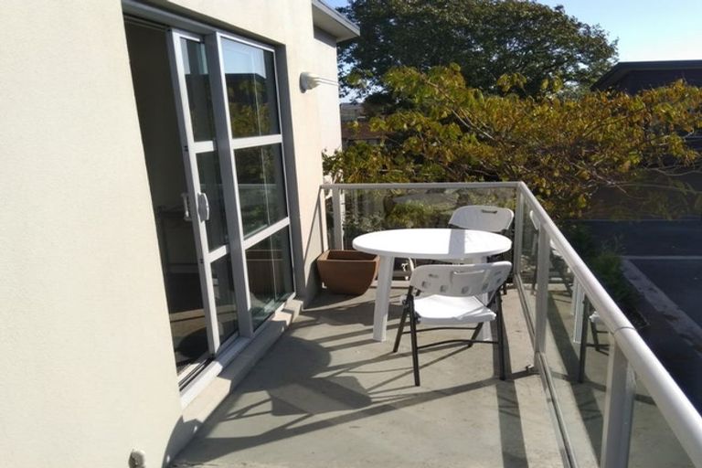 Photo of property in 9b Burlington Street, Sydenham, Christchurch, 8023