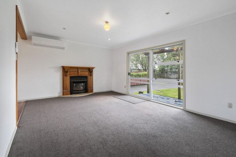 Photo of property in 22 Waterloo Crescent, Hokowhitu, Palmerston North, 4410