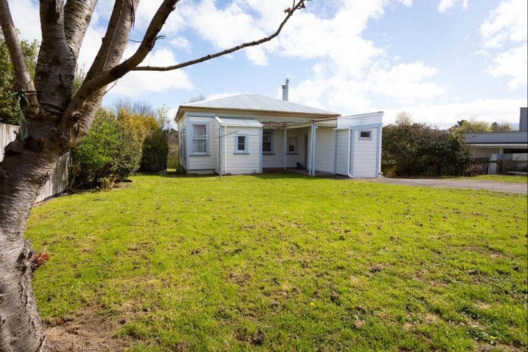Photo of property in 34 Victoria Avenue, Dannevirke, 4930