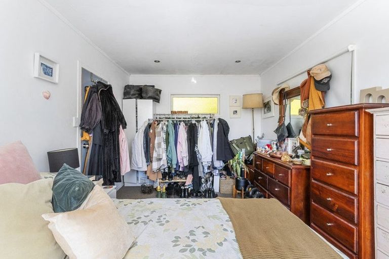 Photo of property in 1a Argyle Road, Browns Bay, Auckland, 0630