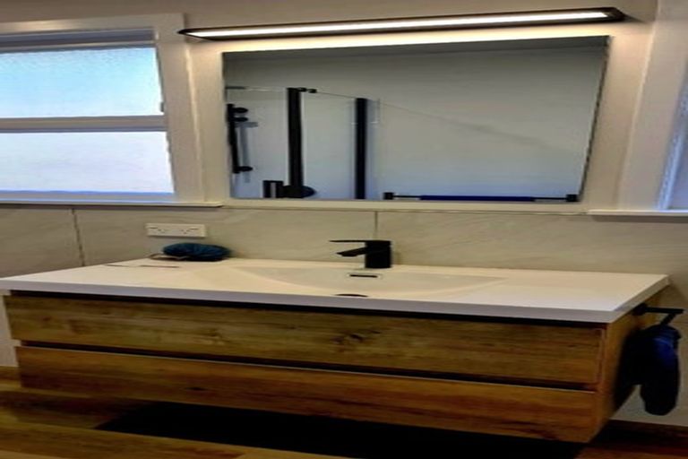 Photo of property in 27 Mcinnes Avenue, Te Kamo, Whangarei, 0112