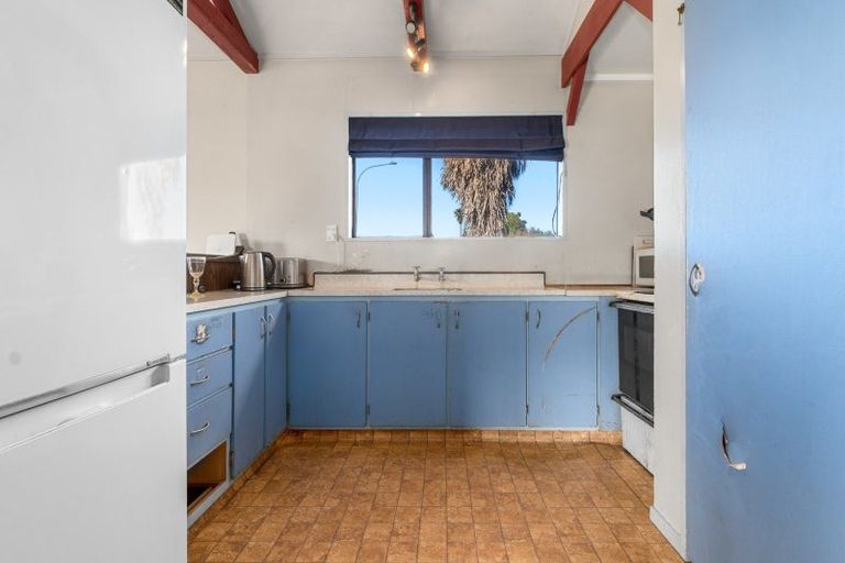 Photo of property in 52 Lagoon Place, Poike, Tauranga, 3112