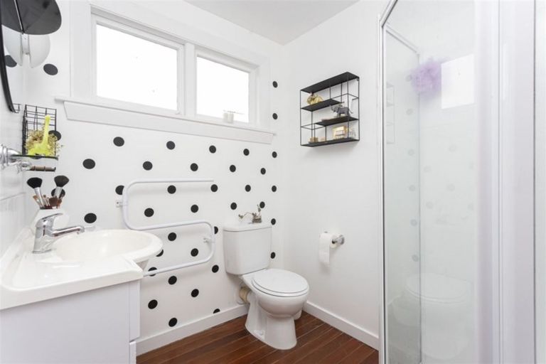 Photo of property in 45 Lindsay Street, St Albans, Christchurch, 8014