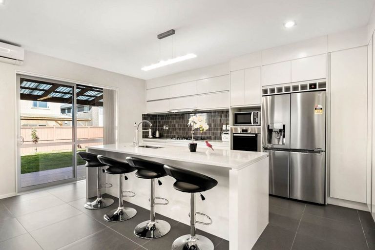 Photo of property in 147 Flat Bush School Road, Flat Bush, Auckland, 2019