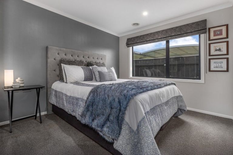 Photo of property in 118 John Burke Drive, Aotea, Porirua, 5024