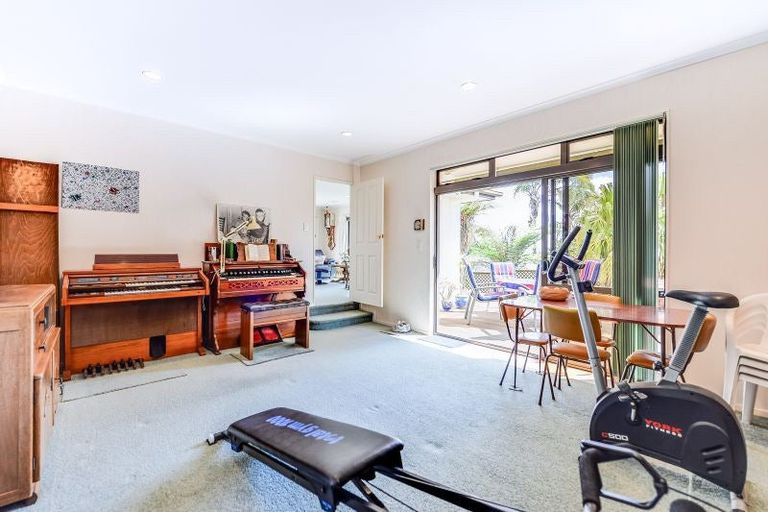 Photo of property in 49 Greenfield Drive, Western Heights, Hamilton, 3200