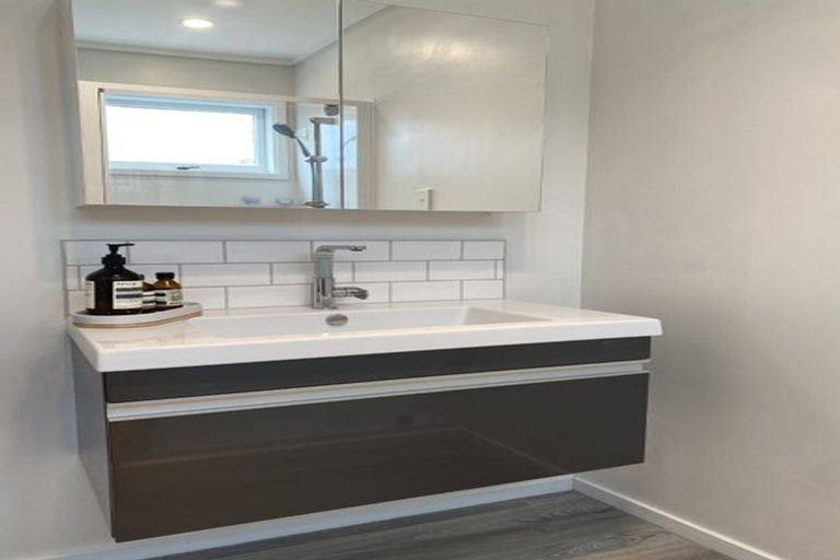 Photo of property in 83 Campbell Street, Karori, Wellington, 6012