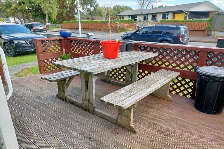 Photo of property in 1 Hartgill Crescent, Dannevirke, 4930