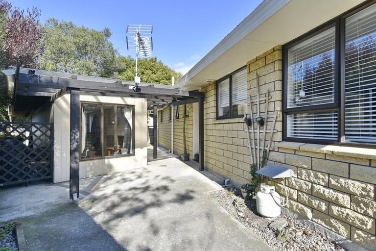 Photo of property in 13 Newnham Street, Rangiora, 7400