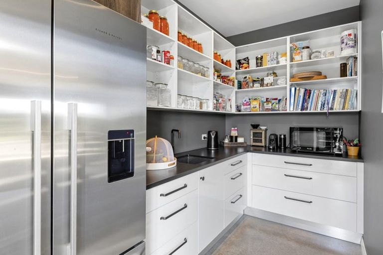 Photo of property in 106 Airport Drive, New Plymouth Airport, New Plymouth, 4373