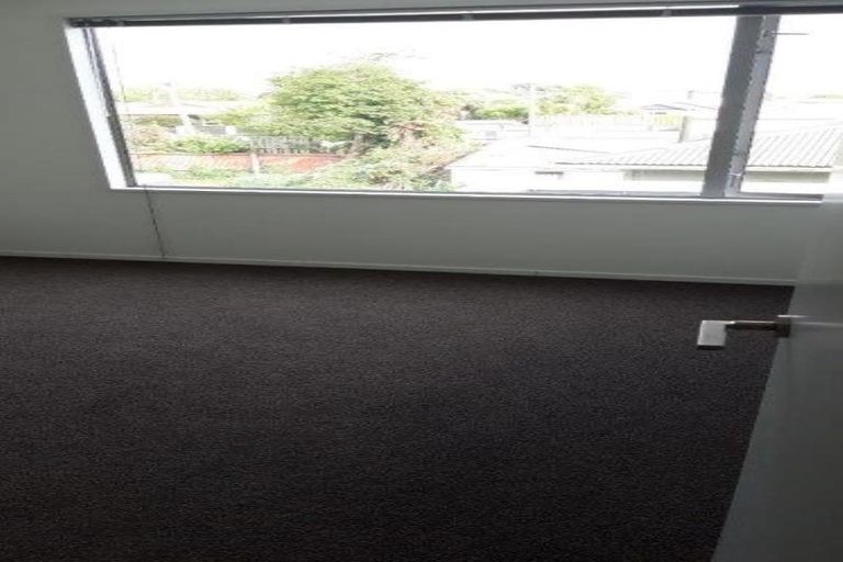 Photo of property in 3/670 Ferry Road, Woolston, Christchurch, 8023